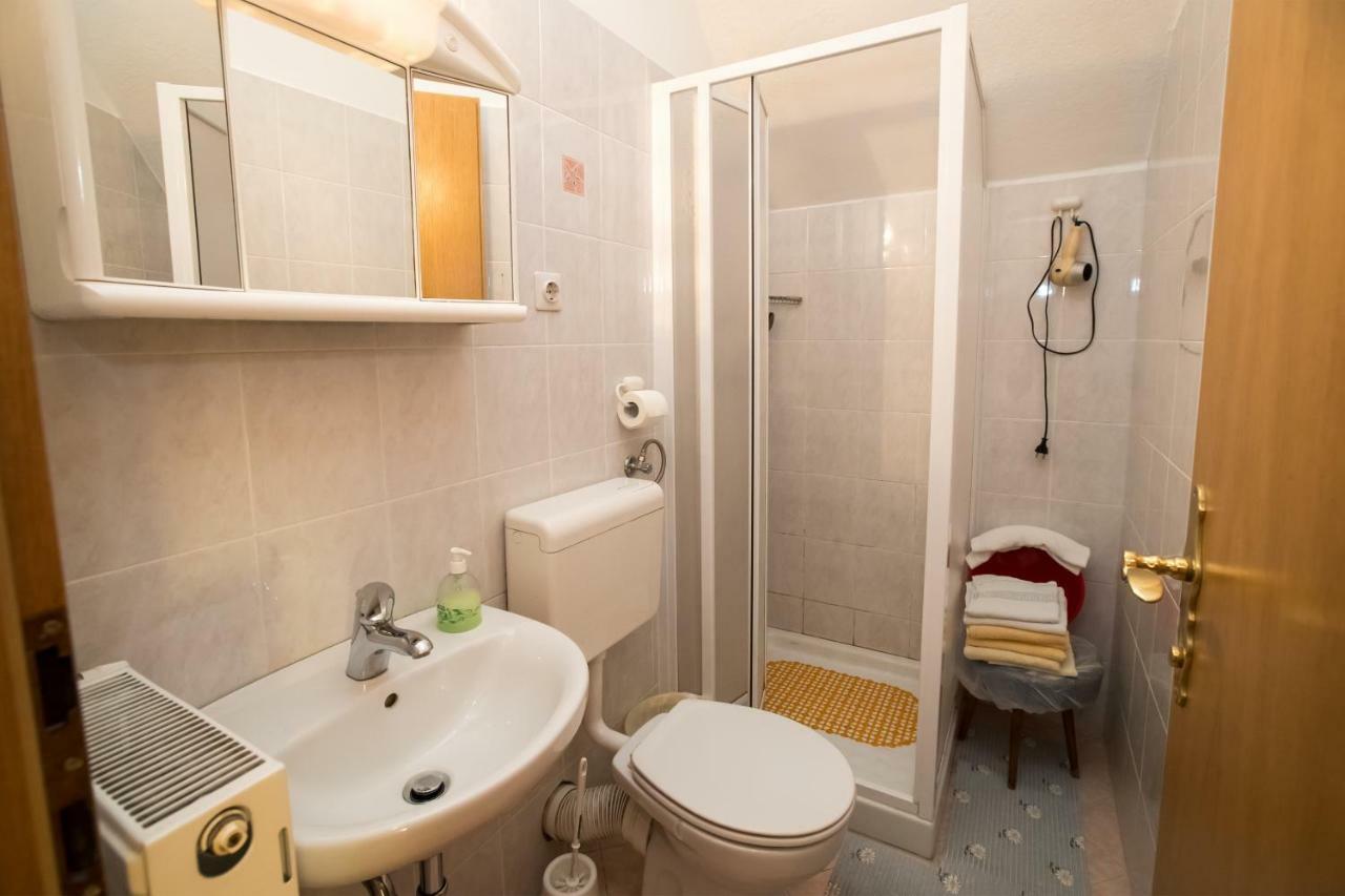 Apartments And Rooms Razen Bohinj Εξωτερικό φωτογραφία